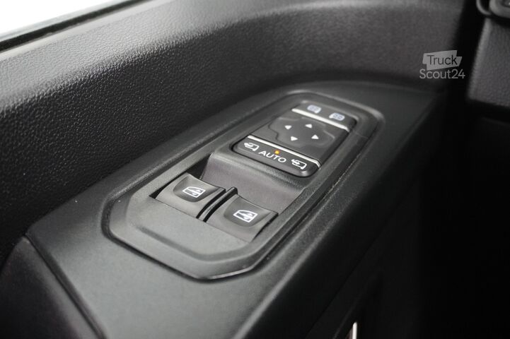 Renault Trafic 2.0 Blue dCi 130CH EURO 6 - Climatisation - Navigation - Régulateur de vitesse - 16 9 Renault Trafic 2.0 Blue dCi 130PK EURO 6 - Airco - Navi...