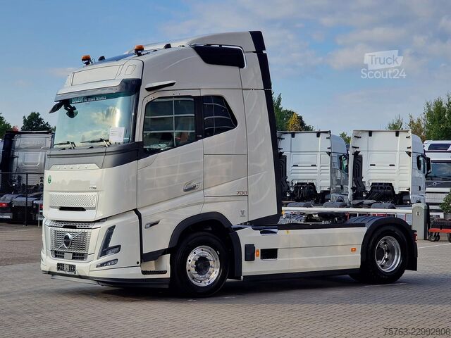 Volvo FH 16.700 Globetrotter 4x2 - YENİ - Retarder - I parkcool - Alaşım jantlar - Ayna kameraları - Volvo FH 16.700 Globetrotter 4x2 - NEW - Retarder - I...