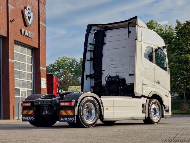 Volvo FH 16.700 Globetrotter 4x2 - YENİ - Retarder - I parkcool - Alaşım jantlar - Ayna kameraları - Volvo FH 16.700 Globetrotter 4x2 - NEW - Retarder - I...