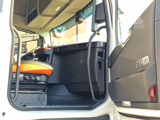Volvo FH 16.700 Globetrotter 4x2 - YENİ - Retarder - I parkcool - Alaşım jantlar - Ayna kameraları - Volvo FH 16.700 Globetrotter 4x2 - NEW - Retarder - I...
