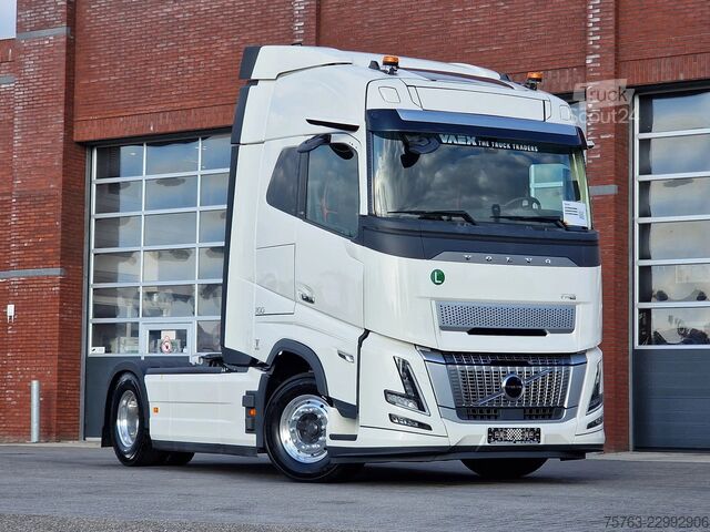 Volvo FH 16.700 Globetrotter 4x2 - YENİ - Retarder - I parkcool - Alaşım jantlar - Ayna kameraları - Volvo FH 16.700 Globetrotter 4x2 - NEW - Retarder - I...