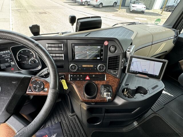 Standard SZM Mercedes-Benz Actros 1848 LL AWL-Möbelkoffer u-LBW 1,5