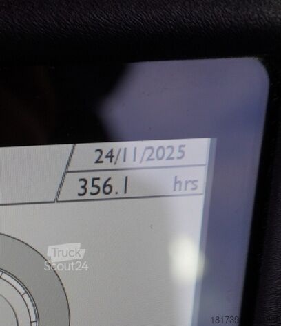 Baggerlader JCB 4CX PRO / 350 MTH!!! / 2023 / joysticks