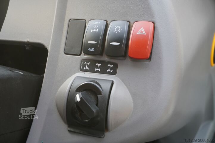 Gravemaskine med bagmonteret skovl JCB 4CX PRO / 350 MTH!!! / 2023 / joysticks