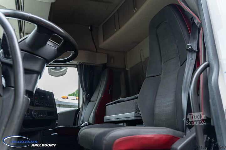 Standard tractor Volvo FH 460 6x2, 593.900 km