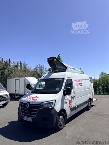 شاحنة رافعة Versalift Renault Master Versalift VTL-135