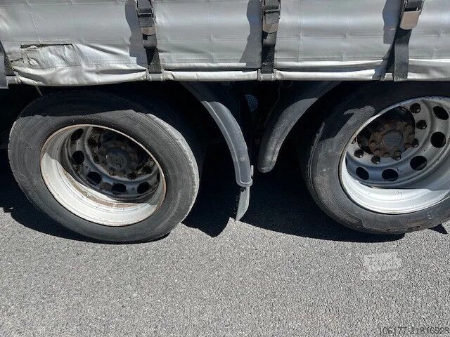 Lona deslizante DAF XF 440 6x2 / SUPERSPACECAB / KOMBI MIT ANHANGER...
