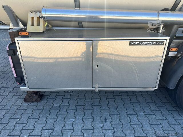 Nádrž Feldbinder FOOD / 33.500L / 2-COMP / LIFTAXLE / PUMP / ALCOA