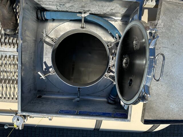 Nádrž Feldbinder FOOD / 33.500L / 2-COMP / LIFTAXLE / PUMP / ALCOA