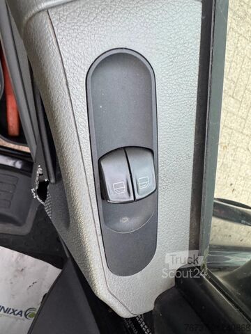 Panelinis furgonas Mercedes-Benz Vito **111CDI**