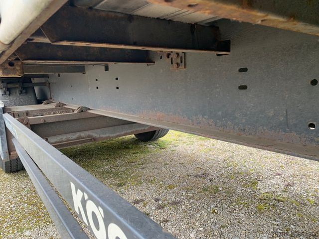 Auflieger mit Pritsche & Plane KÖGEL SN Standard Joloda_ Rungentaschen_ BPW_ Hubdach