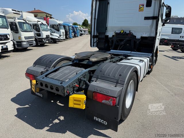 Tracteur routier standard IVECO S-WAY 480