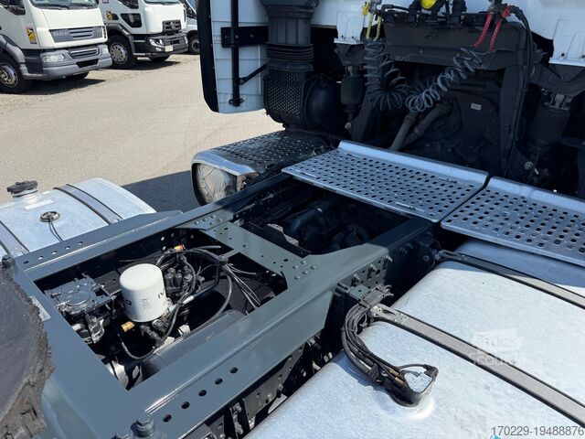 Tracteur routier standard IVECO S-WAY 480