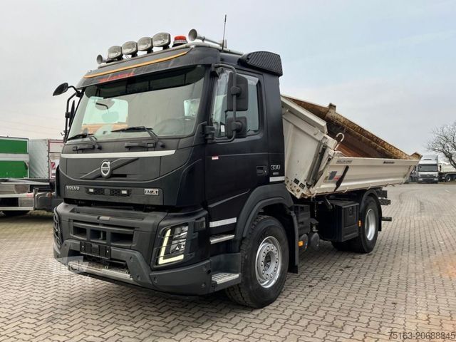 شاحنة قلابة ثلاثية الجوانب VOLVO FM 330 4x2 2-Achs Kipper Meiller