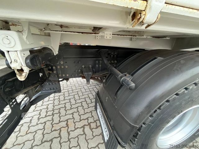 شاحنة قلابة ثلاثية الجوانب VOLVO FM 330 4x2 2-Achs Kipper Meiller