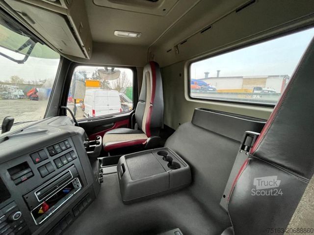 Kiper kamion VOLVO FM 330 4x2 2-Achs Kipper Meiller