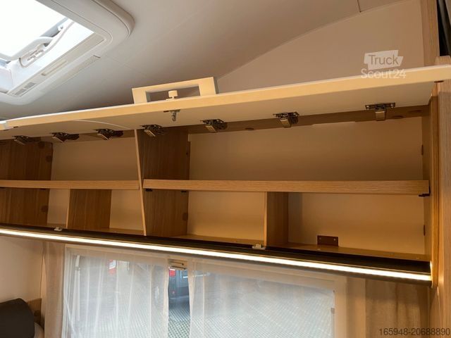 Alkoven Wohnmobil SUNLIGHT A 68 | Wenig KM* Markise | RFK | Viel Staurraum!