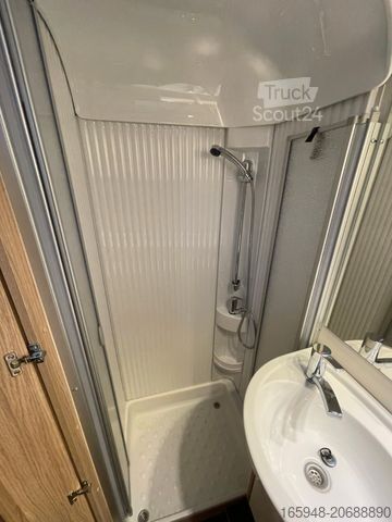 Alkoven Wohnmobil SUNLIGHT A 68 | Wenig KM* Markise | RFK | Viel Staurraum!