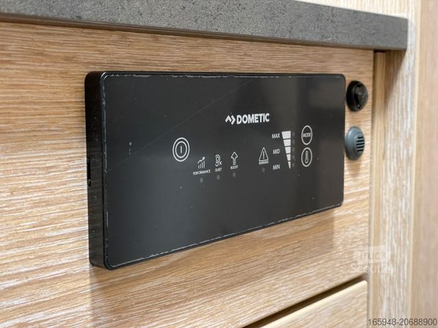 Camping-car PÖSSL Vario 545 *5,41m*Assistenten*Kompakt*