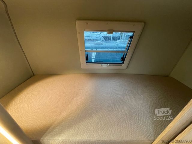 Camping-car PÖSSL Vario 545 *5,41m*Assistenten*Kompakt*