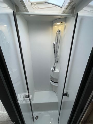 Polointegrovaný obytný vůz GLUECKSMOBIL S 70SL *Automatik*Hubbett*nur 6,99 m*