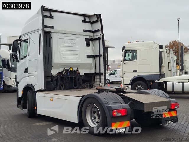 Standard-SZM Iveco S-Way 480 S-Way 4X2 Retarder LED Navi