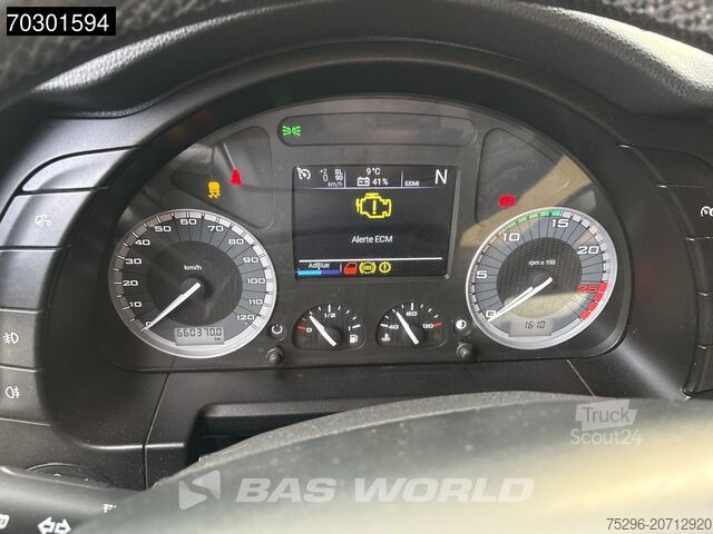 Standard tractor Iveco S-Way 570 4X2 Retarder LED Navi