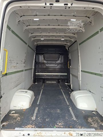 Kombi z visokim stropom MAN TGE 5.180 4x2 3-Sitzer Navi Kamera AHK Kugelkopf