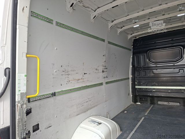 Kombi z visokim stropom MAN TGE 5.180 4x2 3-Sitzer Navi Kamera AHK Kugelkopf