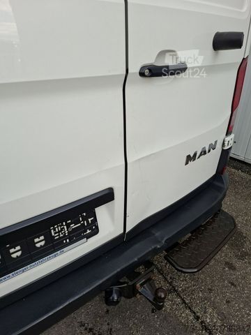 Kombi z visokim stropom MAN TGE 5.180 4x2 3-Sitzer Navi Kamera AHK Kugelkopf