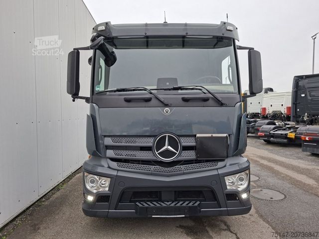 Kamion za prevoz opasnih materija MERCEDES-BENZ 1840 LS Actros 4x2 Classic Space ADR / Gefahrgut