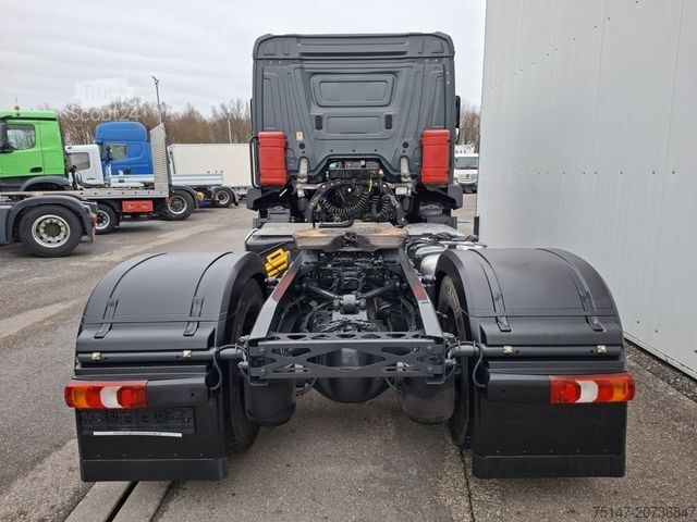 Kamion za prevoz opasnih materija MERCEDES-BENZ 1840 LS Actros 4x2 Classic Space ADR / Gefahrgut