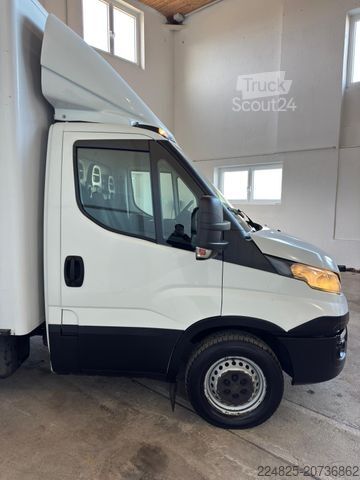 Furgons ar kasti IVECO DAILY 35S14 KOFFERAUFBAU+LBW*2017*TÜV*EURO6*