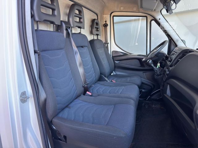 Furgone chiuso IVECO DAILY 35S14 KOFFERAUFBAU+LBW*2017*TÜV*EURO6*