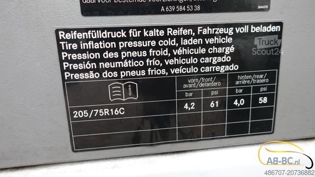 Kleinbus MERCEDES-BENZ Sprinter Mid City, 15 Sitze