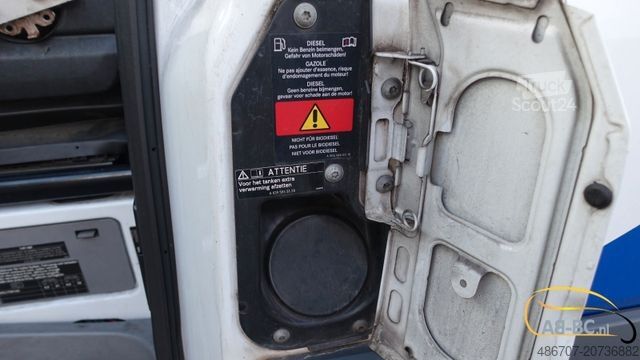 Kleinbus MERCEDES-BENZ Sprinter Mid City, 15 Sitze