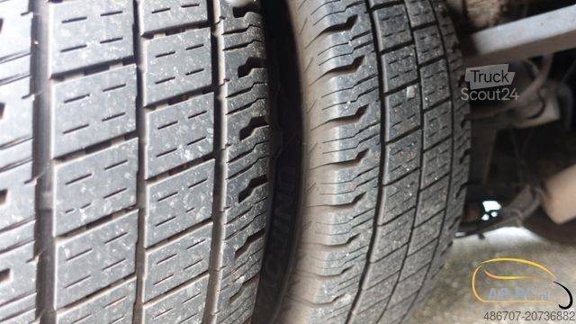 Kleinbus MERCEDES-BENZ Sprinter Mid City, 15 Sitze