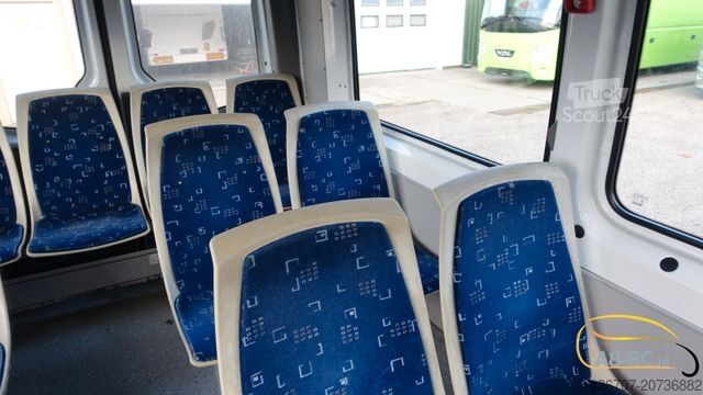 Kleinbus MERCEDES-BENZ Sprinter Mid City, 15 Sitze