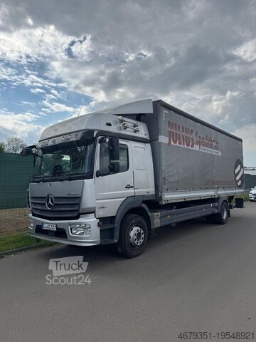 Camion avec caisse Mercedes-Benz Atego 1630L