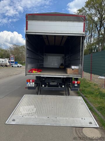 Camion avec caisse Mercedes-Benz Atego 1630L