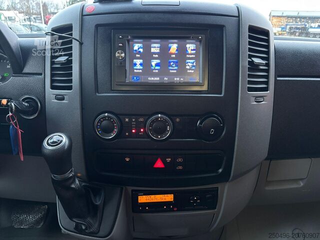 Mikroautobuss Mercedes-Benz Sprinter 519CDI 16 + 1 SEATS / AC