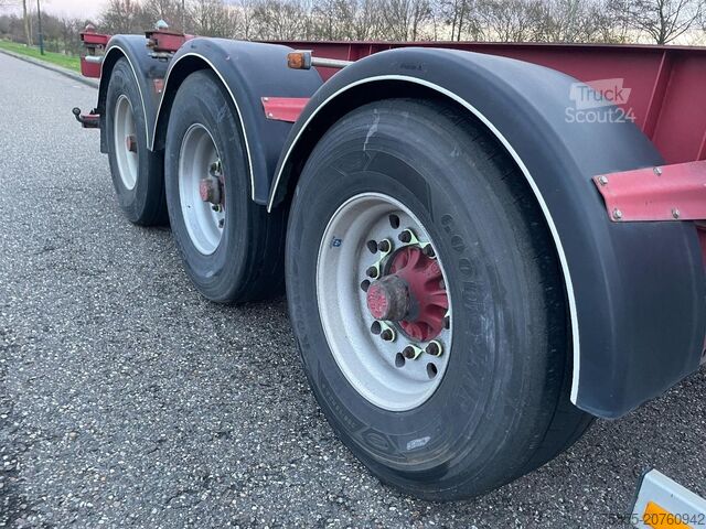 Konteineru pārvadājumi Burg BPO 12 27 CCXGX 00 20/30 FT Chassis / BPW Axles...