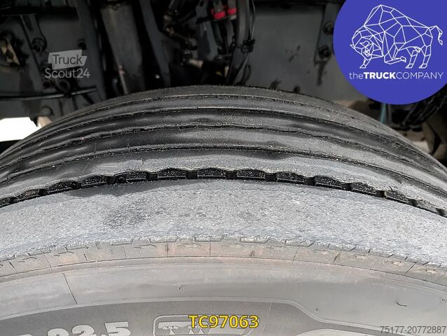 Standard-SZM Renault T 520