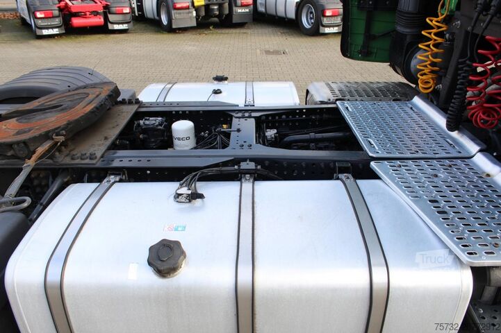 Véhicule tracteur volume Iveco S-Way 510 Retarder Alufelgen Navi 2 x Kühlbox