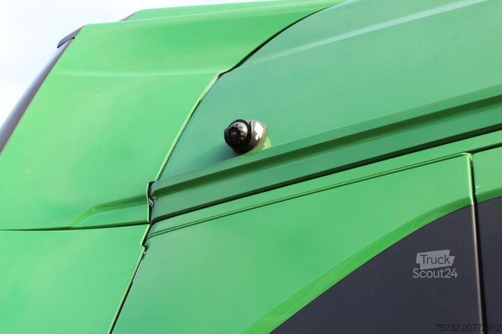 Véhicule tracteur volume Iveco S-Way 510 Retarder Alufelgen Navi 2 x Kühlbox