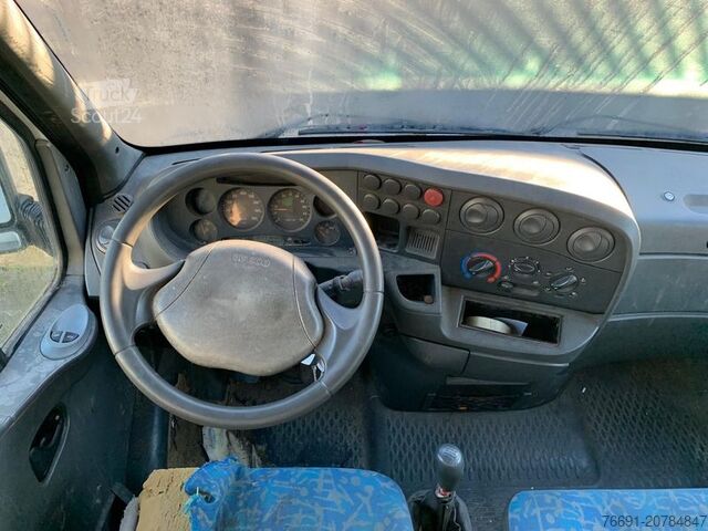 Kombi s prekucnikom Iveco Daily 35C11 - 7 posti -  Km 166.400