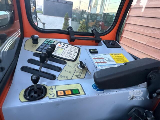 Vierwegvorkheftruck Hubtex DQ45 / 4500 kg/ Triplex /Only 3309 h