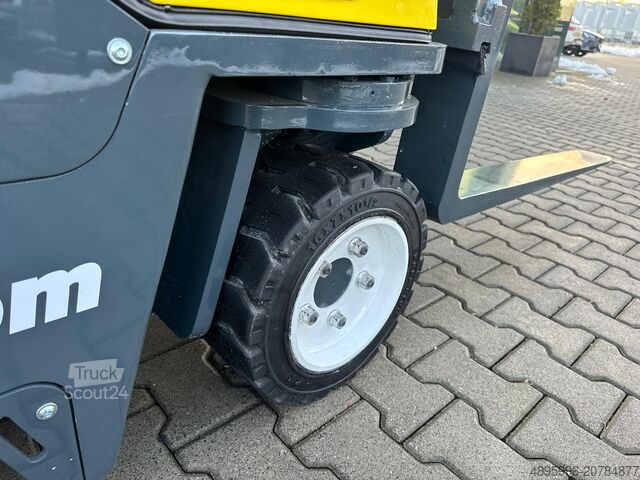 Chariot élévateur multidirectionnel Combilift CB3000/LPG /2015 year/ Perfect condition