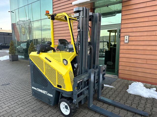 Chariot élévateur multidirectionnel Combilift CB3000/LPG /2015 year/ Perfect condition