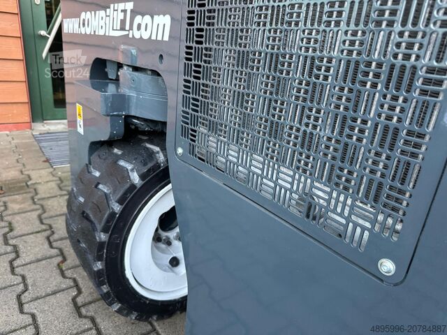 Chariot élévateur multidirectionnel Combilift CB3000/LPG /2015 year/ Perfect condition